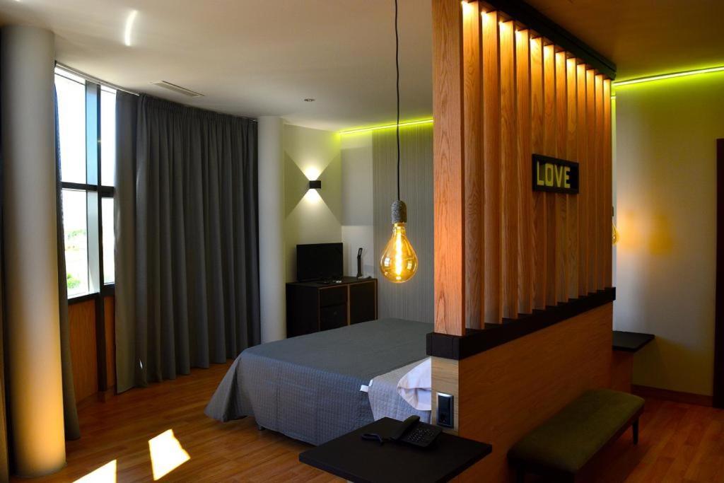Hotel-Asador Montes Oretanos Pulgar Exteriér fotografie
